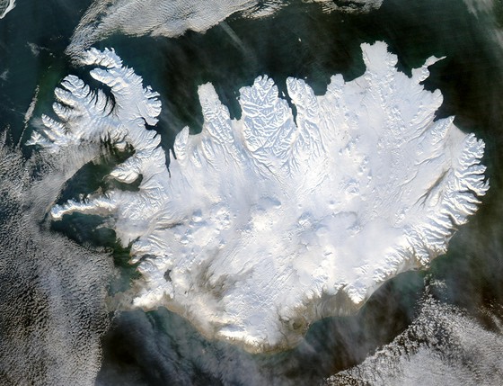 Island (Satellit).jpg